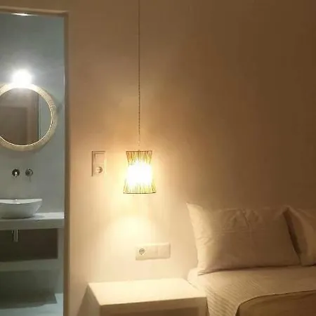 Apart Otel Ilias Place 3*