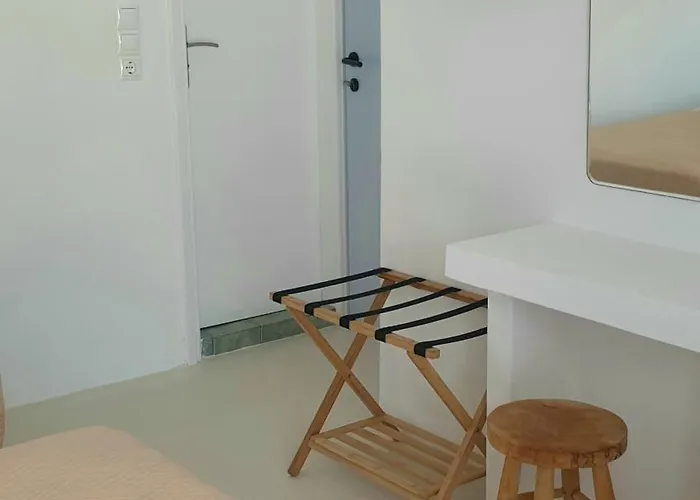 Ilias Place Lejlighedshotel